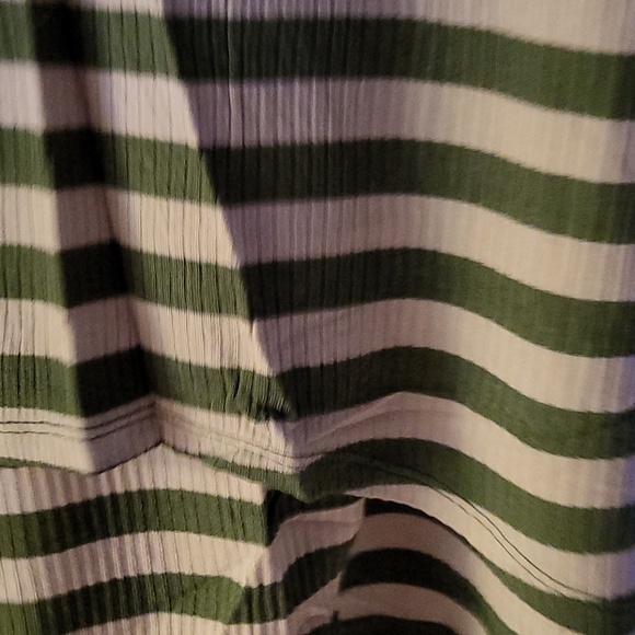 Lularoe - Picture 4 of 4